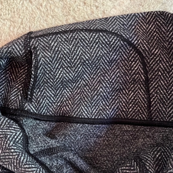 Lululemon Herringbone Leggings - Picture 10 of 14